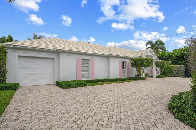 Building Photo - 201 Bahama Ln