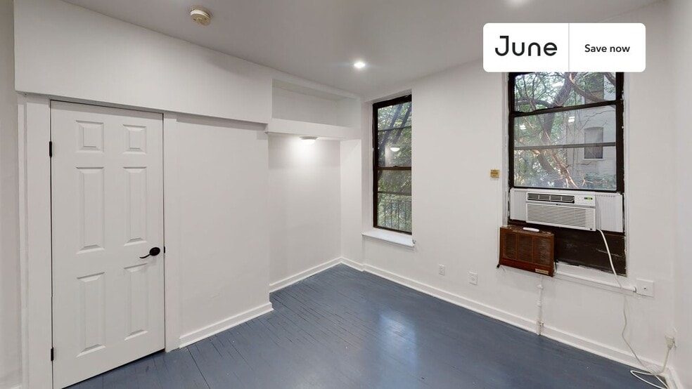 Building Photo - 324 1/2 East 8 Street