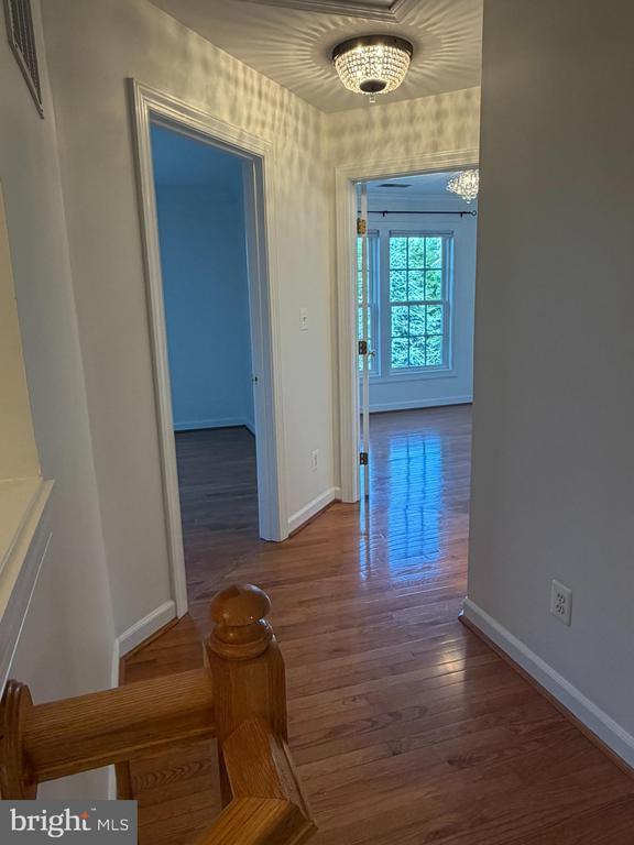 Building Photo - 10631 Sandown Way