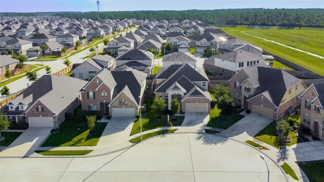 Building Photo - 15010 Golden Summer Ct