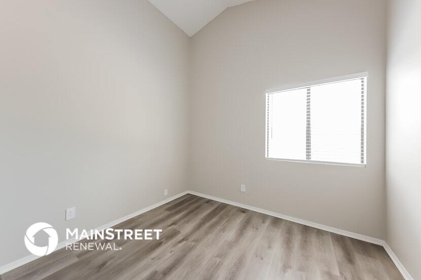 Building Photo - 7828 N Roundstone Dr