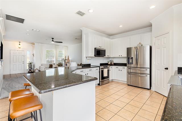 Building Photo - 1504 Abbeville Dr