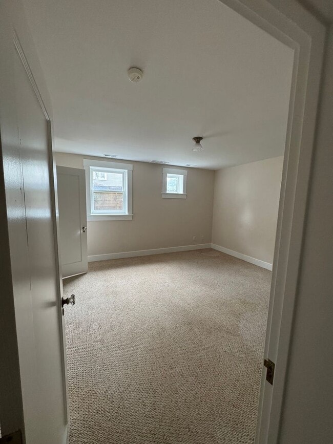 Building Photo - Nice single family home in the "OLD NORTH ...