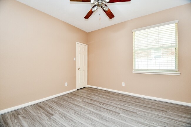 Building Photo - 25710 Caddo Passway