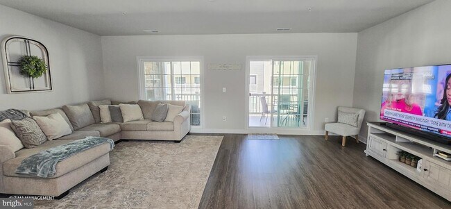 Building Photo - 5426 Greenpoint Ln