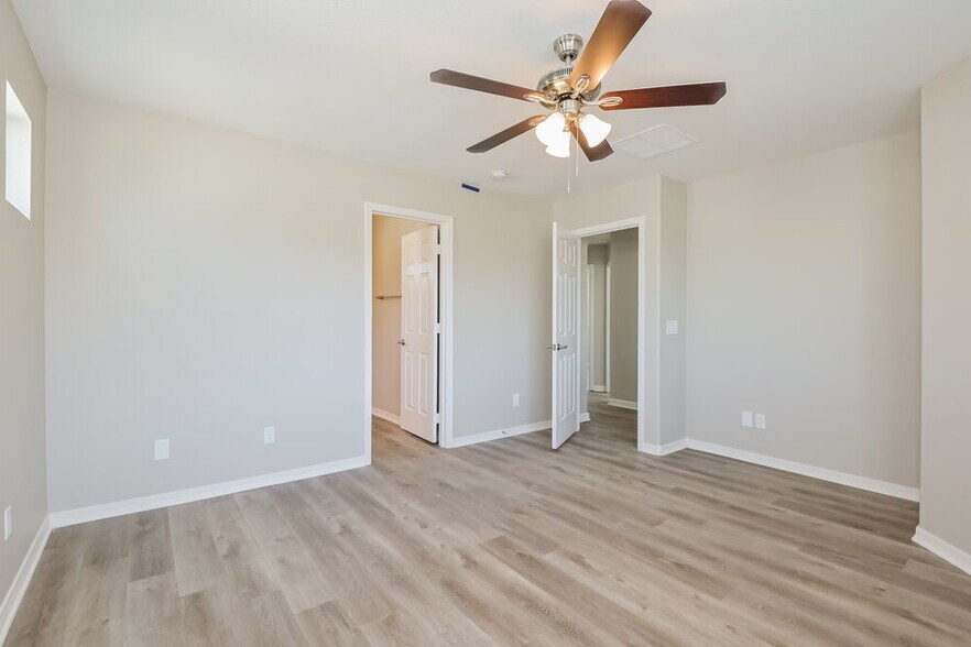 Building Photo - 134 W Camino Rancho Palomas