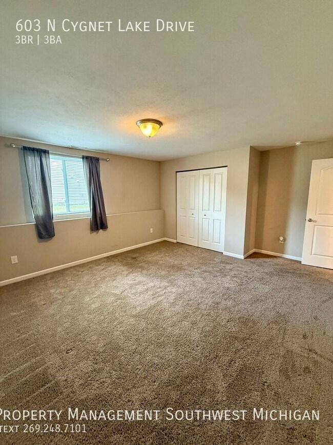 Building Photo - 603 Cygnet Lake Dr