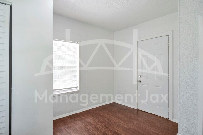 Building Photo - 1671 W 35th St