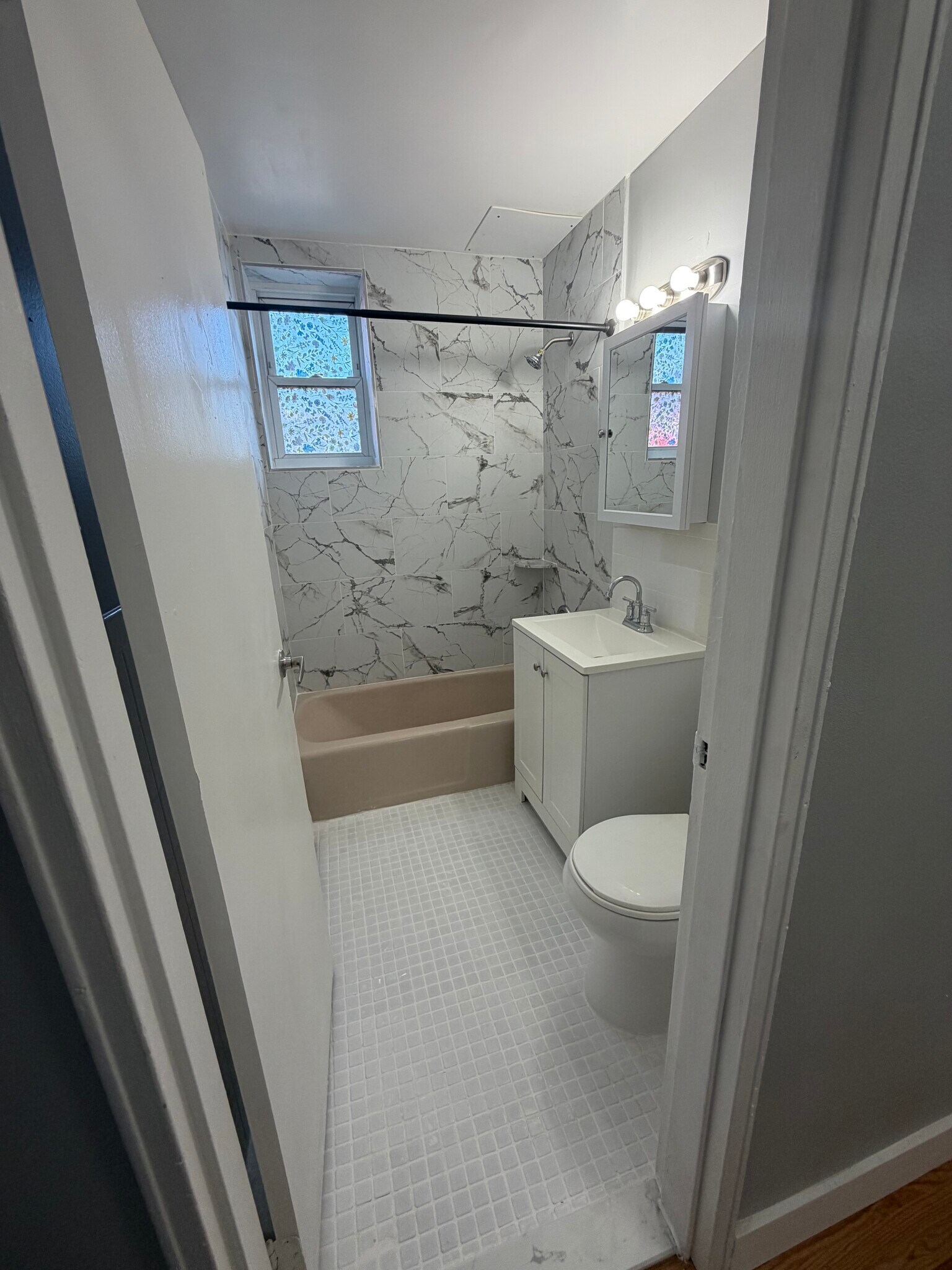 Building Photo - 2428 St Georges Ave