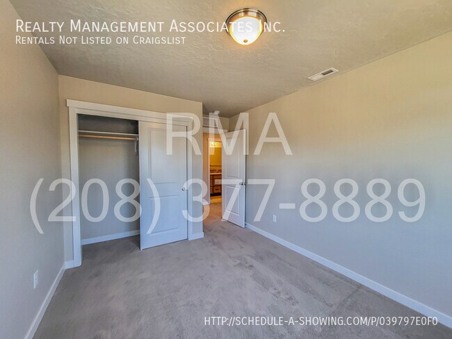 Building Photo - Brand New Luxury 4 Bedroom Townhome in Wes...