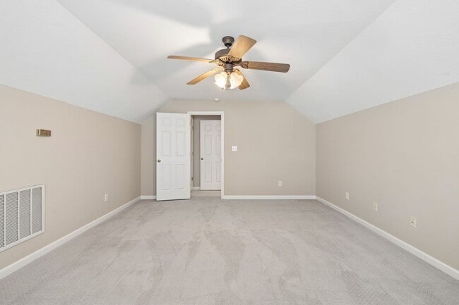 Building Photo - 3106 Jeffrey Ct