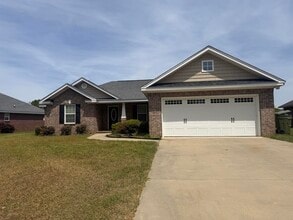 Building Photo - 2850 Foxcroft Cir