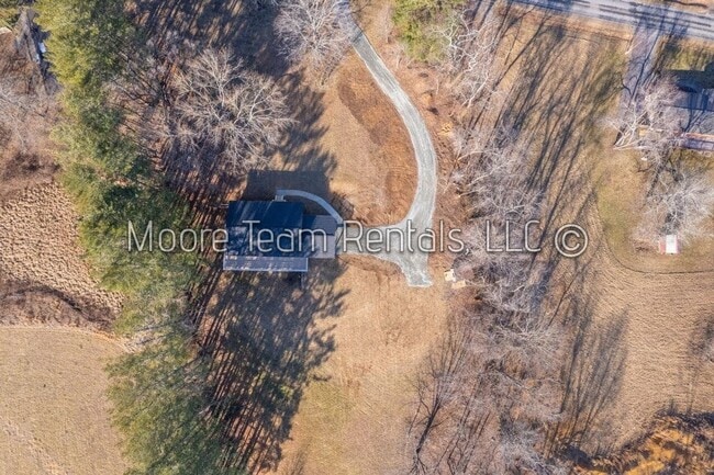 Building Photo - Spacious Updated Home on 1.6 Acres – Prime Location Near Arden, Fletcher & Mills River