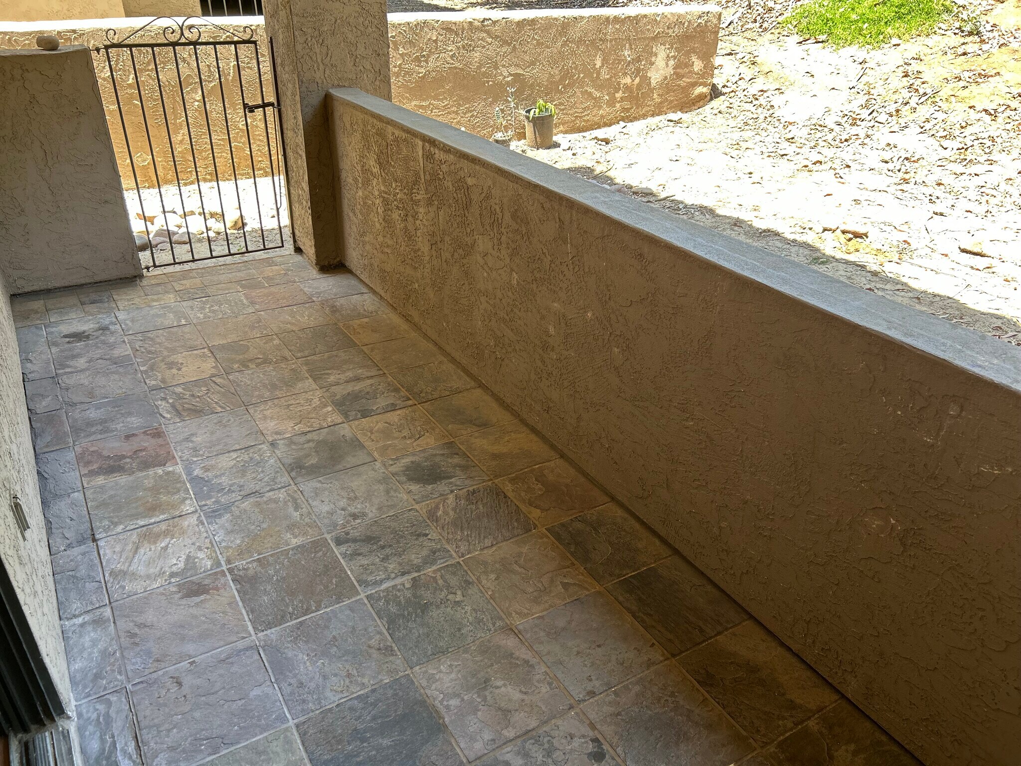 Building Photo - 1120 Grape St