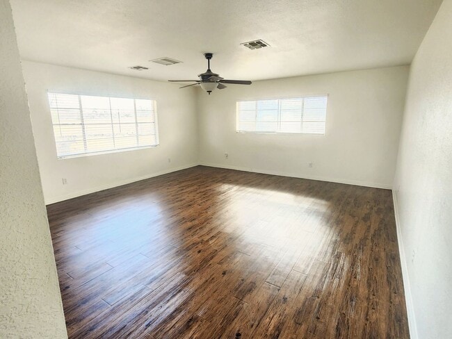 Building Photo - 3676 Yucca Mesa Rd