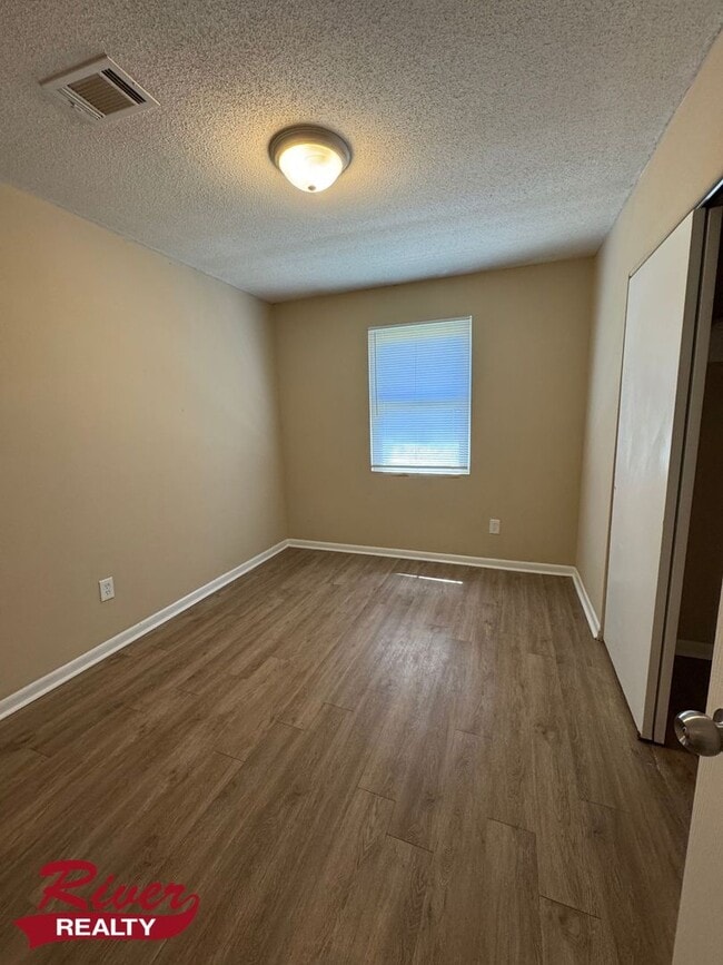 Building Photo - 3 Bedroom House in Hephzibah, Georgia