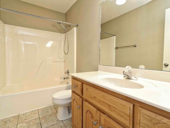 Building Photo - 3486 Neal Ct