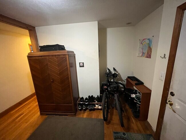 Building Photo - 2386 Massachusetts Ave