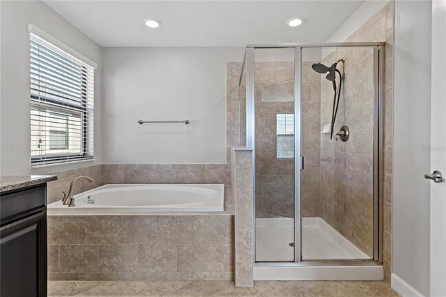 Building Photo - 4370 Bexley Village Dr