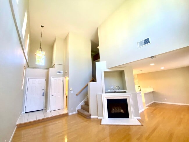 Building Photo - Shapell Cedar Bridge San Ramon 3 Br., 2.5 ...