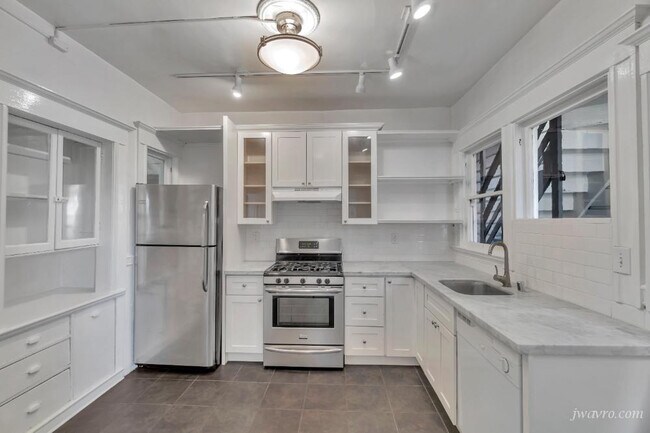 Primary Photo - 840 14th St