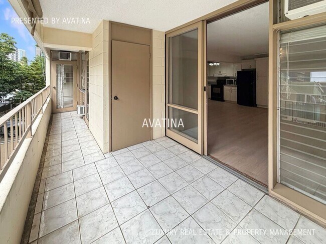 Building Photo - 225 Ka?iulani Ave