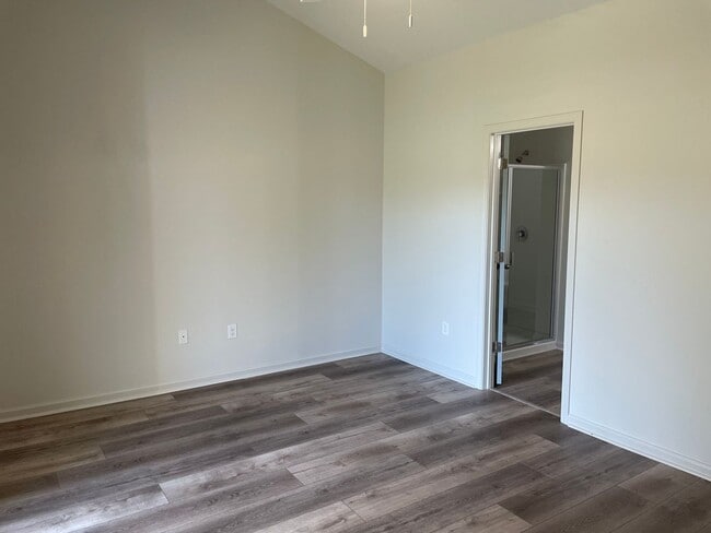 Building Photo - 3023 Cedar Creek Ln