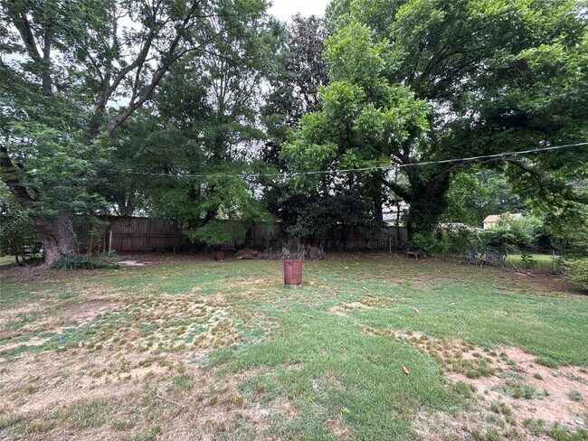 Building Photo - 4434 Brooktree Dr