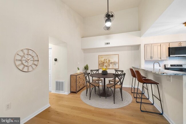 Building Photo - 14046 Erie Ct