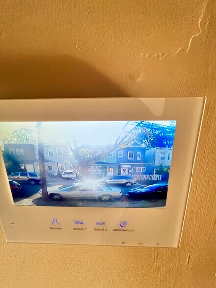 152 Boyd Ave 1A - 154 Boyd Ave