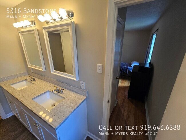 Building Photo - 5316 Sandstone Dr