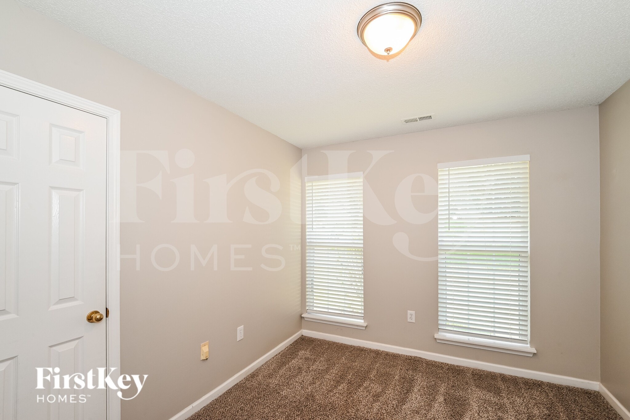 Building Photo - 16126 Amber Field Dr