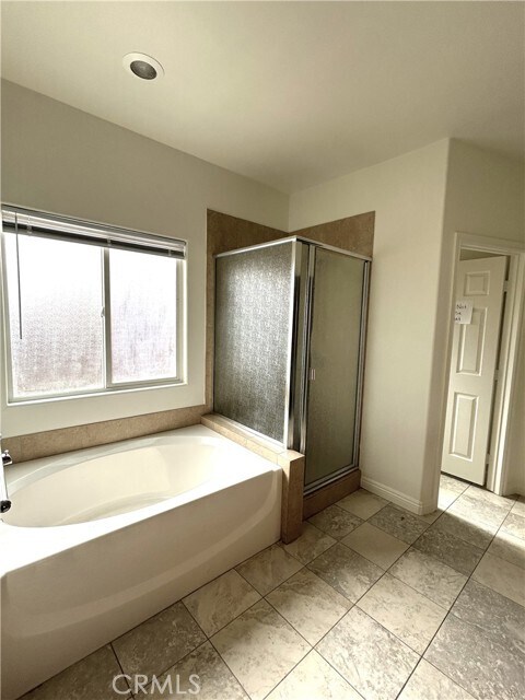 Building Photo - 14470 Navajo Rd