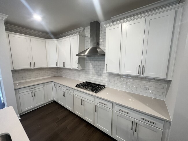 Building Photo - 1160 Topaz Cave Cir
