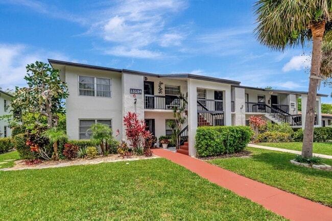 Building Photo - 13194 Lucinda Palm Ct