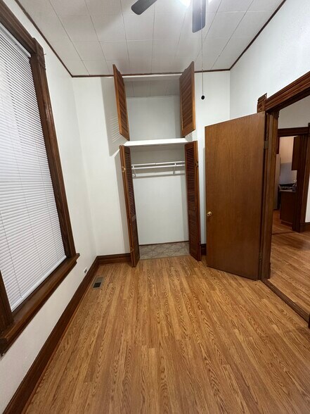 Bedroom - 3153 S Emerald Ave