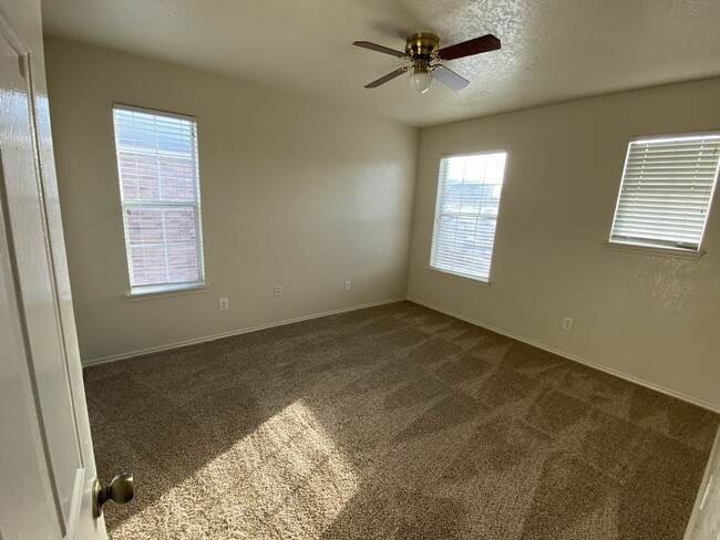 Building Photo - Sagewood subdivision