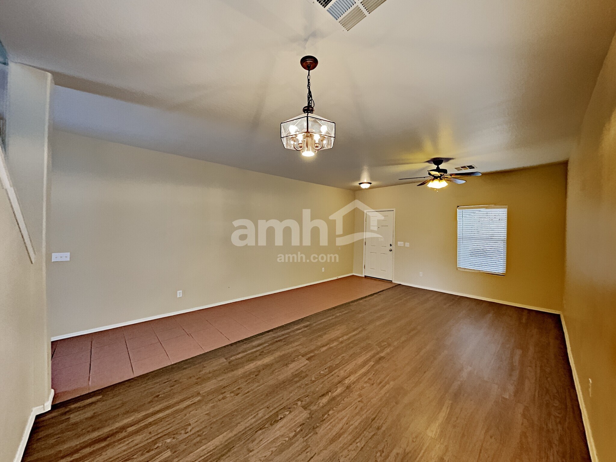 Building Photo - 15421 N 169th Ln