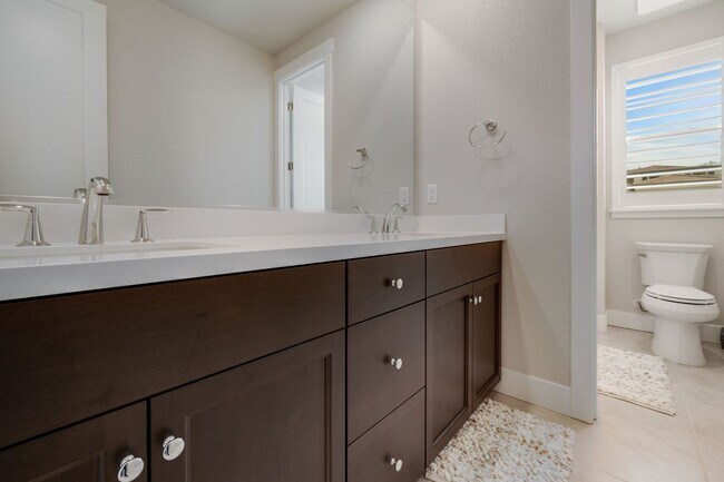 Building Photo - Newly Built 6BR Home with Panoramic Views in El Dorado Hills – 4,180 Sq Ft!