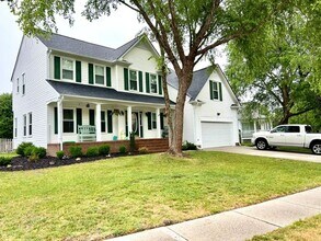 Building Photo - 2657 Christopher Farms Dr