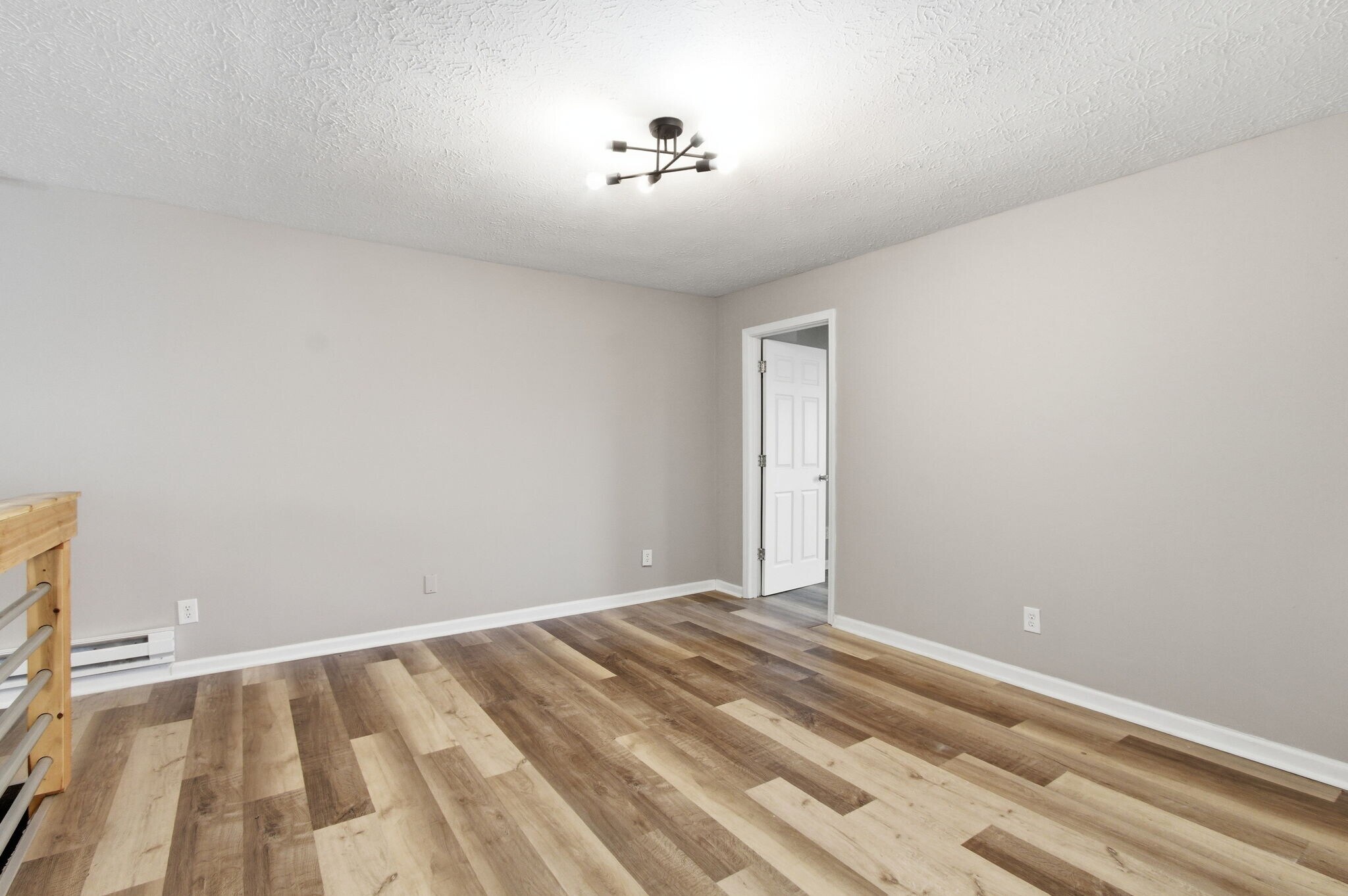 Building Photo - 1338 Barth Ave
