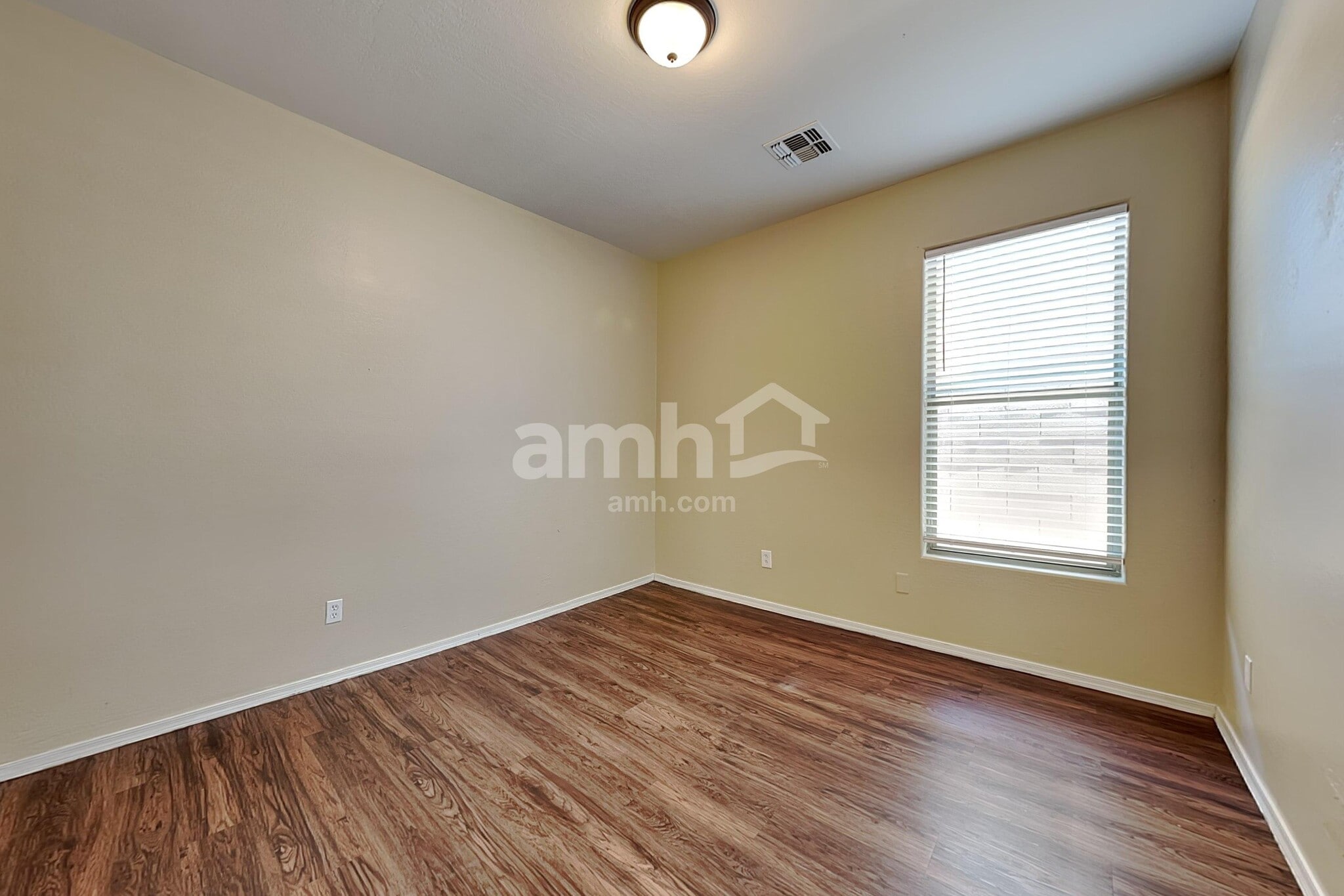 Building Photo - 4320 W Burgess Ln