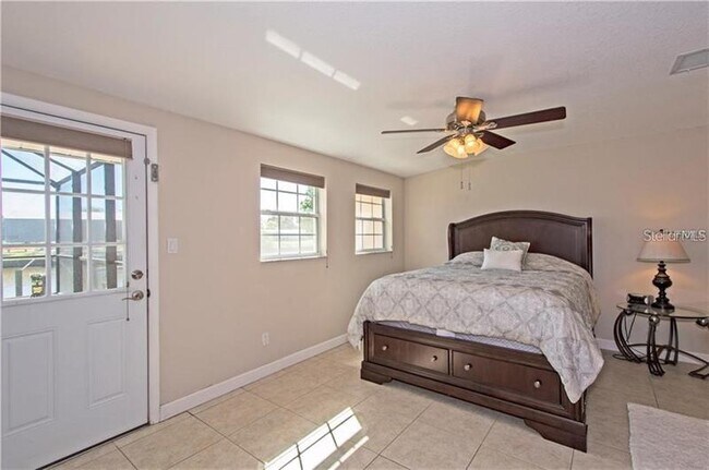 Building Photo - 540 Lindley Terrace