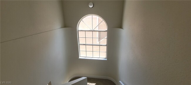 Building Photo - 7237 Chesterton Dr