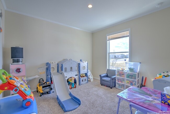 Building Photo - 7109 W Loop 1604 N