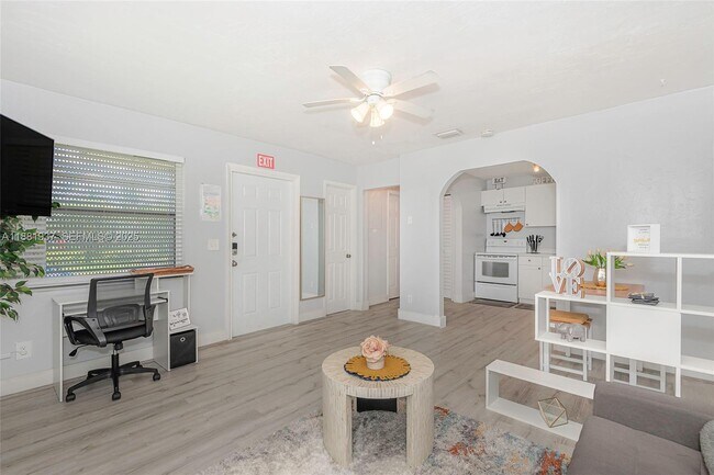 Building Photo - 201 Columbus Pkwy