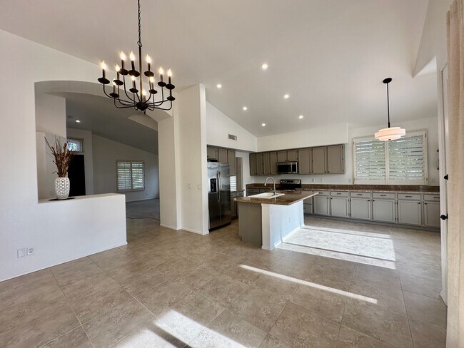 Building Photo - 15058 N 54th Way