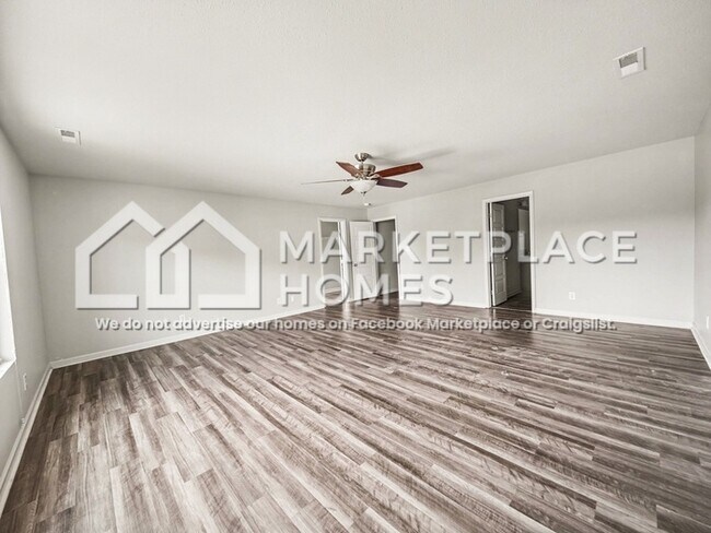 Building Photo - 201 Sedgewick Dr