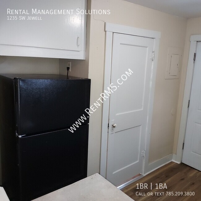 Building Photo - *NEAR WASHBURN UNIVERSITY* 1235 SW Jewell-...