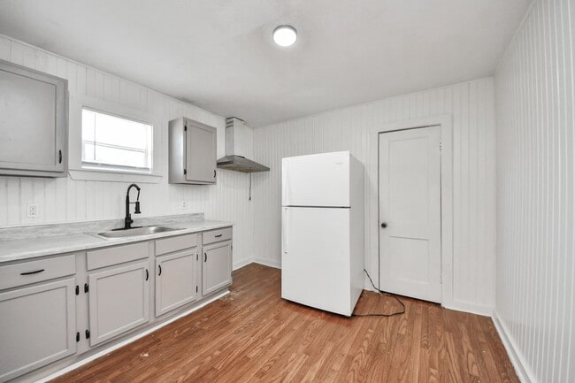 Building Photo - 3804 Lila St